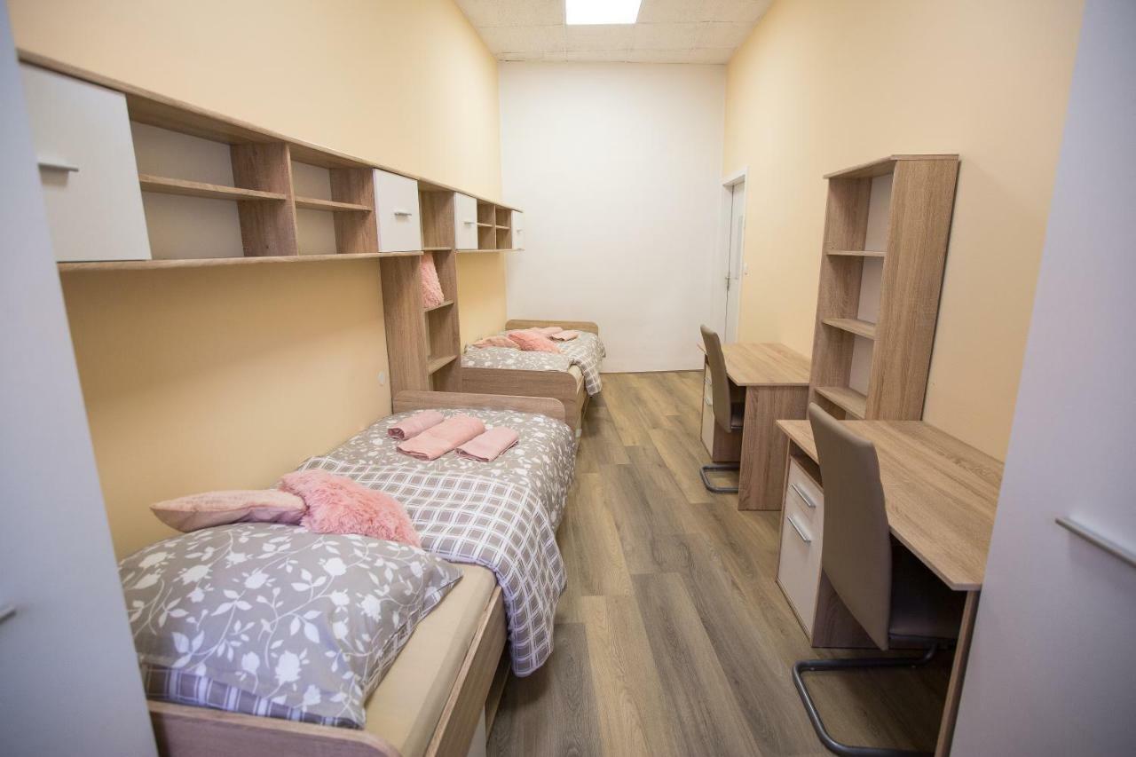 Minidorm Rooms In Heart Of City Center Maribor Luaran gambar