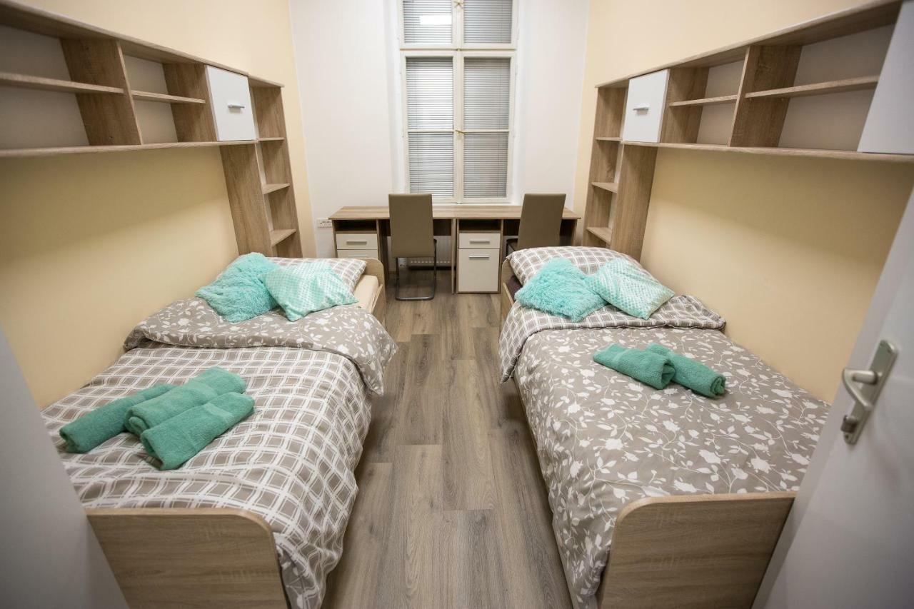 Minidorm Rooms In Heart Of City Center Maribor Luaran gambar