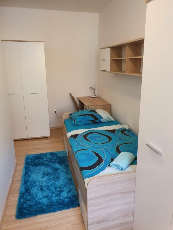 Minidorm Rooms In Heart Of City Center Maribor Luaran gambar